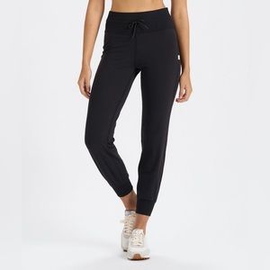 Vuori Daily Jogger- Black - Women's BreatheInterlock™ Joggers